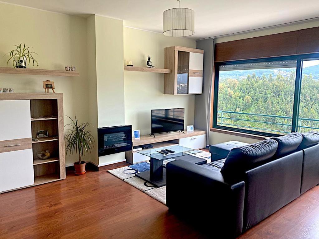 Creaconfort - Casa Do Rio Rio Mau  Екстериор снимка