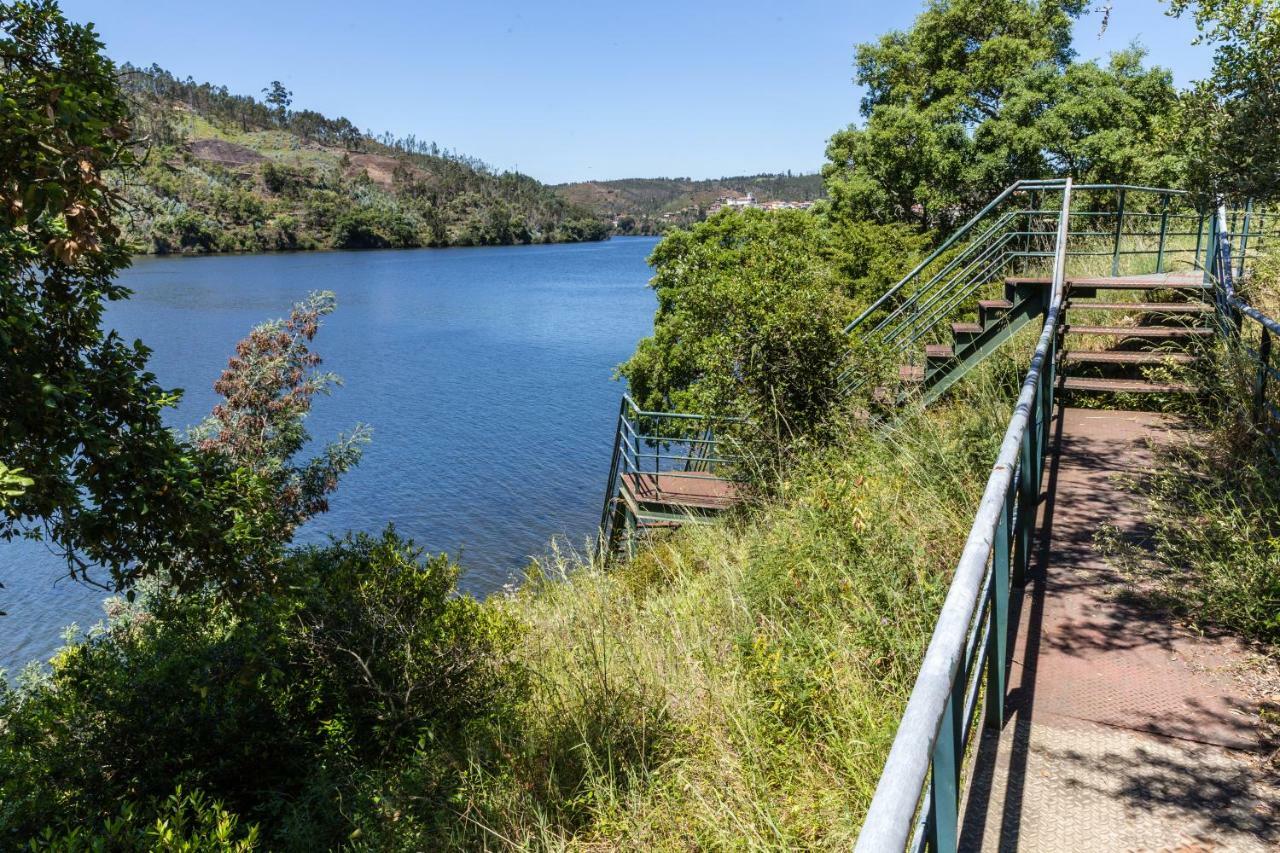 Creaconfort - Casa Do Rio Rio Mau  Екстериор снимка